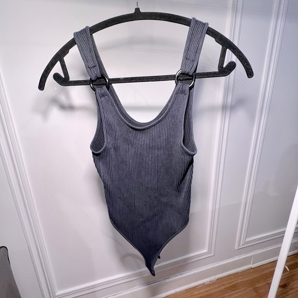 DARK GREY HOOP CAMI // size small - medium🤍 - Picture 1 of 6